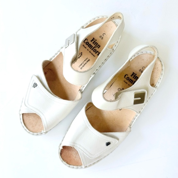 Finn Comfort Luxor Backstrap Adjustable Velcro Sandal Bone/ Ivory 6.5  C UK 9 US - Picture 4 of 11